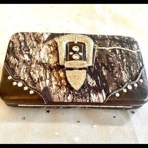 Cute Brown & Green Camouflage wallet